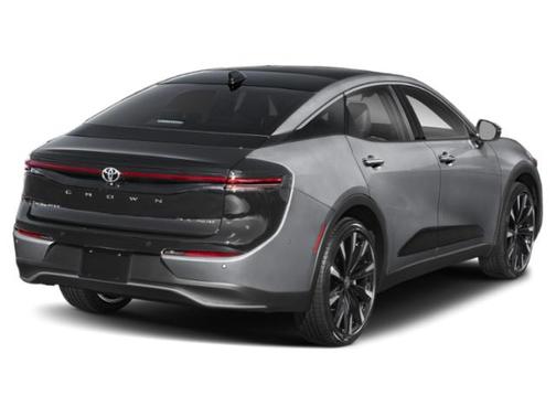 2025 Toyota Crown Platinum