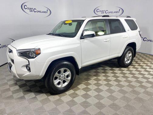 2024 Toyota 4Runner SR5