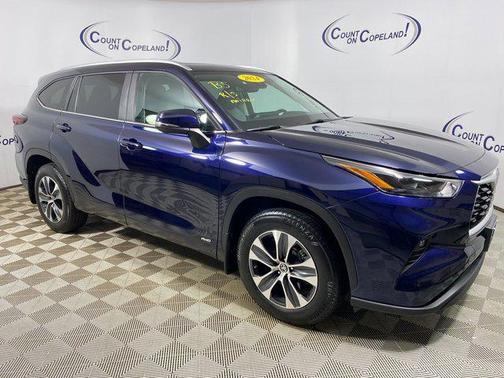 2024 Toyota Highlander Hybrid XLE