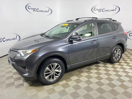 2017 Toyota RAV4 Hybrid XLE