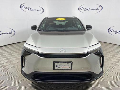 2025 Toyota bZ4X XLE