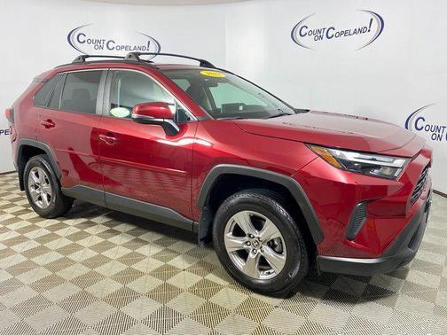 2022 Toyota RAV4 XLE