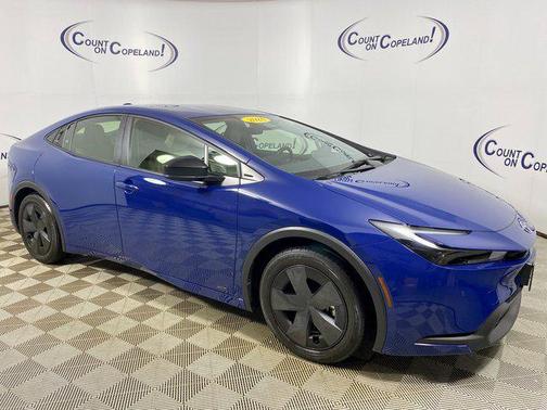 2024 Toyota Prius LE