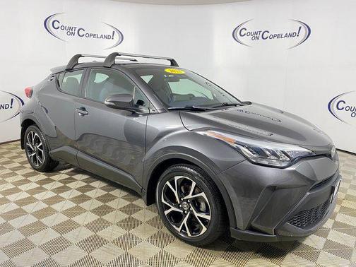 2022 Toyota C-HR XLE