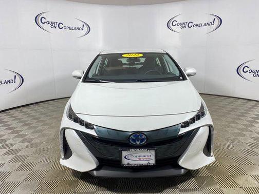 2022 Toyota Prius Prime XLE