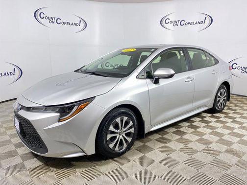 2022 Toyota Corolla Hybrid LE
