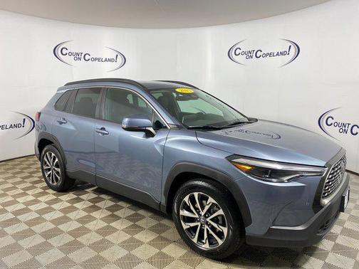 2023 Toyota Corolla Cross XLE