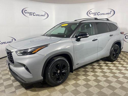 2024 Toyota Highlander Hybrid XLE