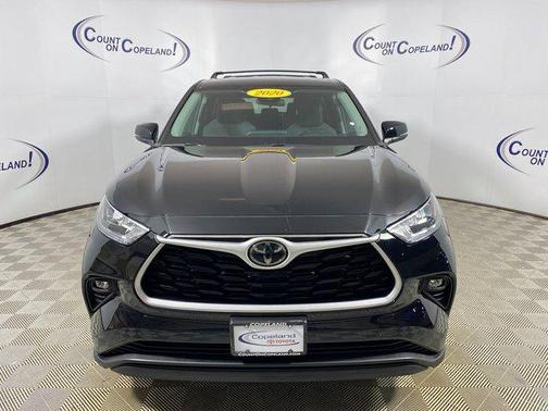 2020 Toyota Highlander LE