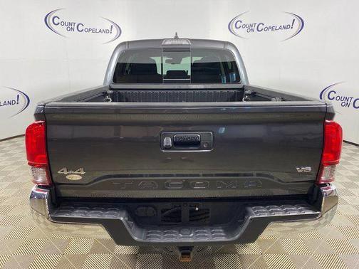 2022 Toyota Tacoma SR