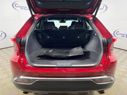 2022 Toyota Venza XLE