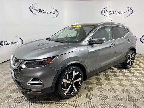 2022 Nissan Rogue Sport SL