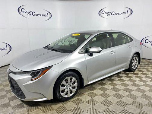 Classic Silver Metallic 2020 Toyota Corolla LE