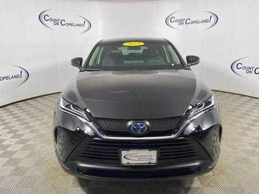 2023 Toyota Venza LE