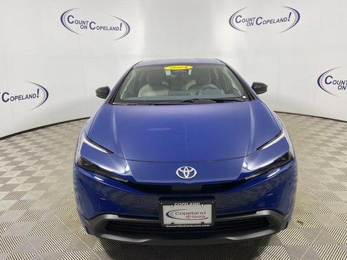 2024 Toyota Prius LE