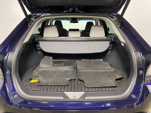 2023 Toyota Venza LE