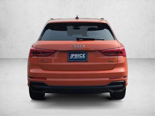 2023 Audi Q3 Premium 45 TFSI S line quattro Tiptronic