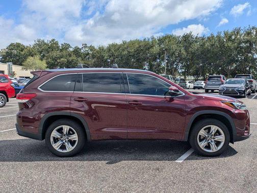 2018 Toyota Highlander Limited