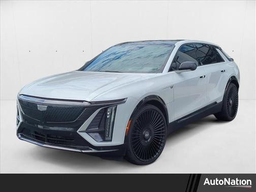 2024 Cadillac LYRIQ Sport
