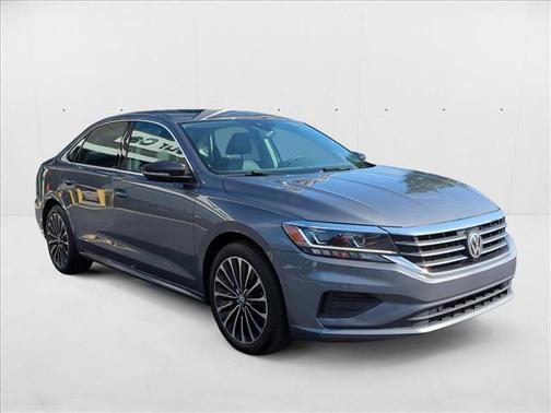 2022 Volkswagen Passat 2.0T Limited Edition