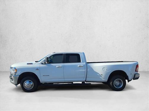 2019 RAM 3500 Big Horn Crew Cab 4x4 8' Box