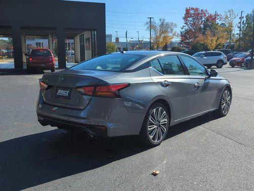 2023 Nissan Altima 2.5 SL