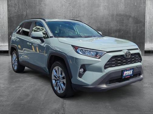 2019 Toyota RAV4 XLE Premium