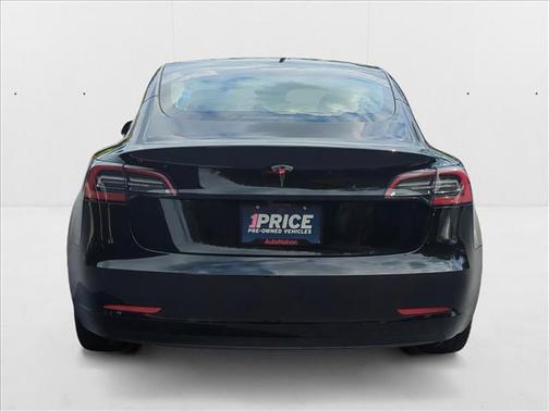 2023 Tesla Model 3 Standard Range