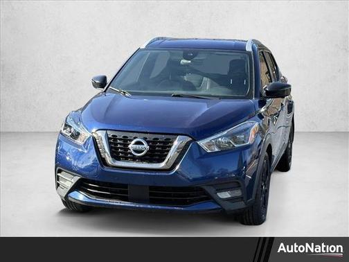 2020 Nissan Kicks SR