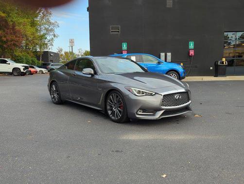 2017 INFINITI Q60 3.0t Red Sport 400