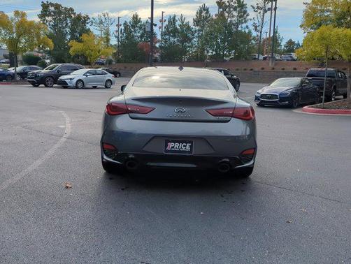 2017 INFINITI Q60 3.0t Red Sport 400