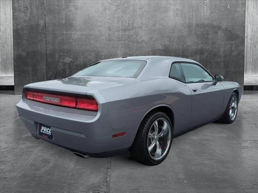 2014 Dodge Challenger SXT