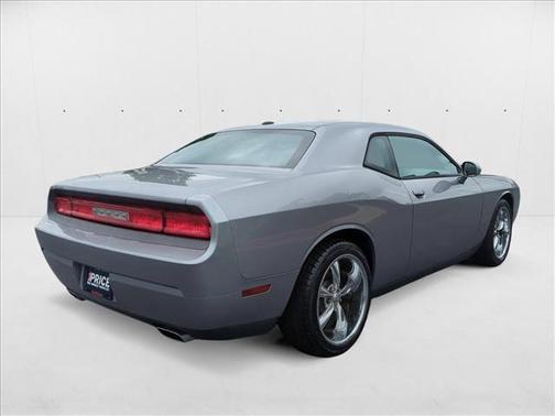 2014 Dodge Challenger SXT