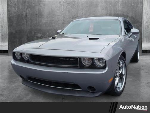 2014 Dodge Challenger SXT