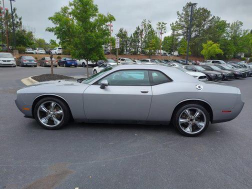 2014 Dodge Challenger SXT