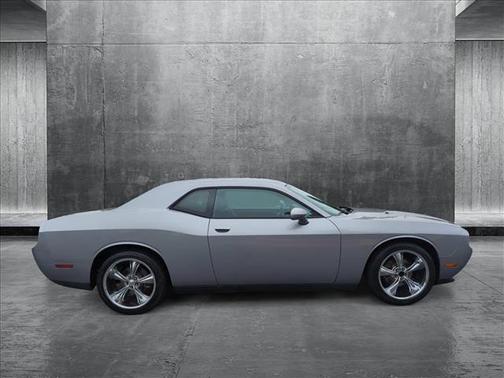 2014 Dodge Challenger SXT