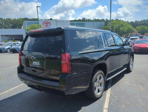 2016 Chevrolet Suburban LT