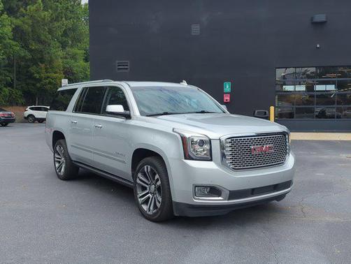 2017 GMC Yukon XL Denali