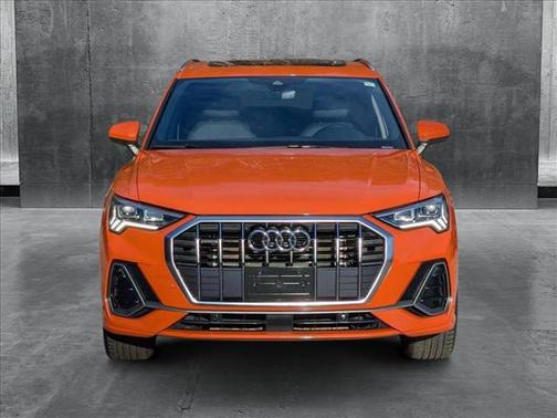 2023 Audi Q3 Premium 45 TFSI S line quattro Tiptronic
