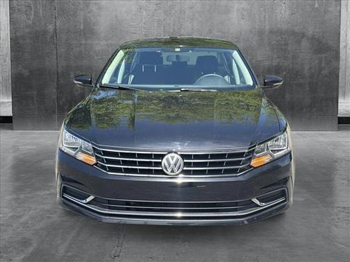 2017 Volkswagen Passat 1.8T S