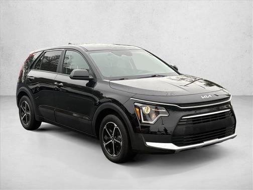 2024 Kia Niro LX