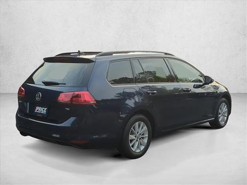 2016 Volkswagen Golf SportWagen TSI S 4-Door
