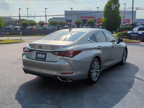 2020 Lexus ES 350 Base