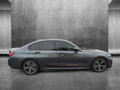 2022 BMW 330 330i