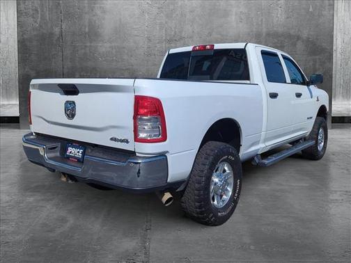 2020 RAM 2500 Tradesman Crew Cab 4X4 6'4' Box