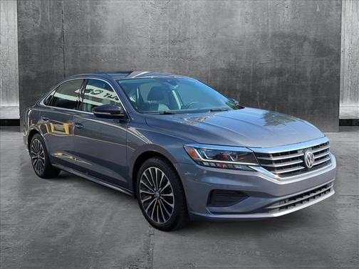 2022 Volkswagen Passat 2.0T Limited Edition