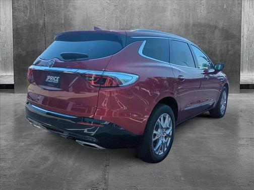 2024 Buick Enclave Essence FWD