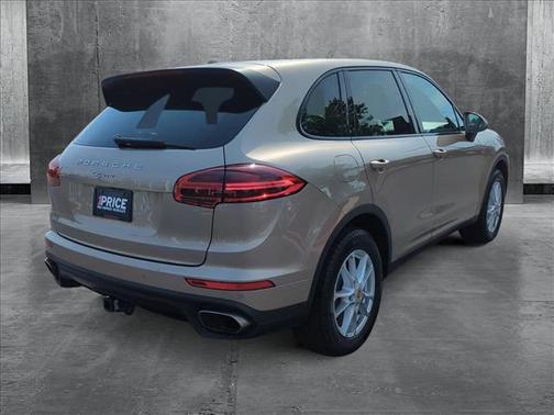 2016 Porsche Cayenne Base