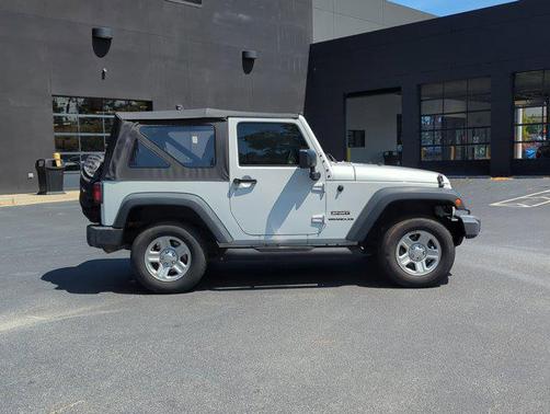 2017 Jeep Wrangler Sport