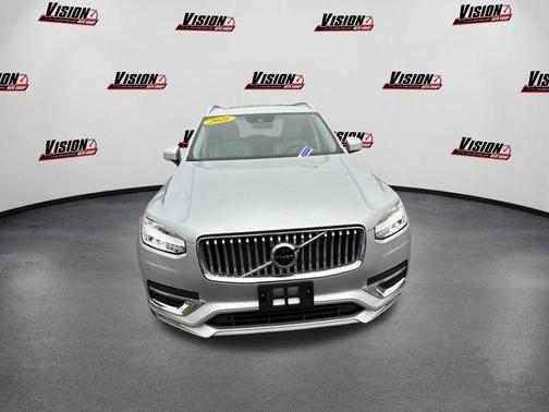 2021 Volvo XC90 T6 Inscription